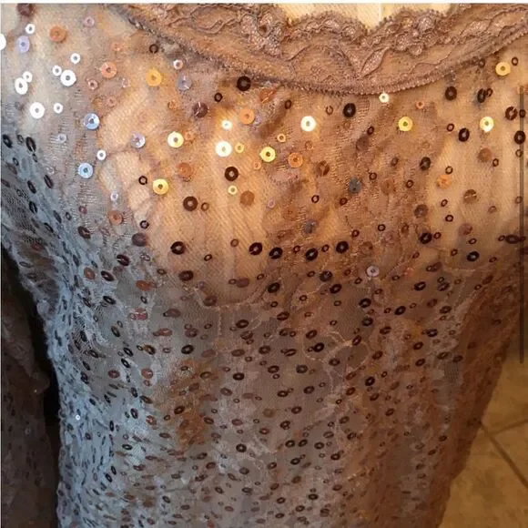 GORGEOUS SEQUIN Sparkle Top!